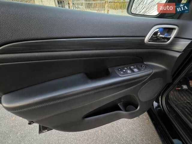 Черный Джип Гранд Чероки, объемом двигателя 3.6 л и пробегом 131 тыс. км за 26300 $, фото 20 на Automoto.ua