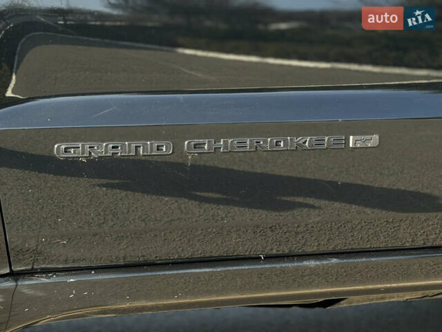 Джип Гранд Чероки 2020 в Полтаве на Automoto.ua Черный Джип Гранд Чероки, объемом двигателя 3.61 л и пробегом 73 тыс. км за 29000 $, фото 9 на Automoto.ua