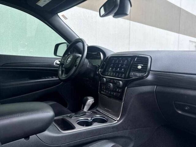 Чорний Джип Grand Cherokee, об'ємом двигуна 3.6 л та пробігом 32 тис. км за 5800 $, фото 6 на Automoto.ua