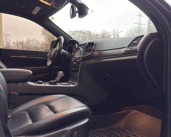 Черный Джип Гранд Чероки, объемом двигателя 3.6 л и пробегом 89 тыс. км за 35000 $, фото 18 на Automoto.ua