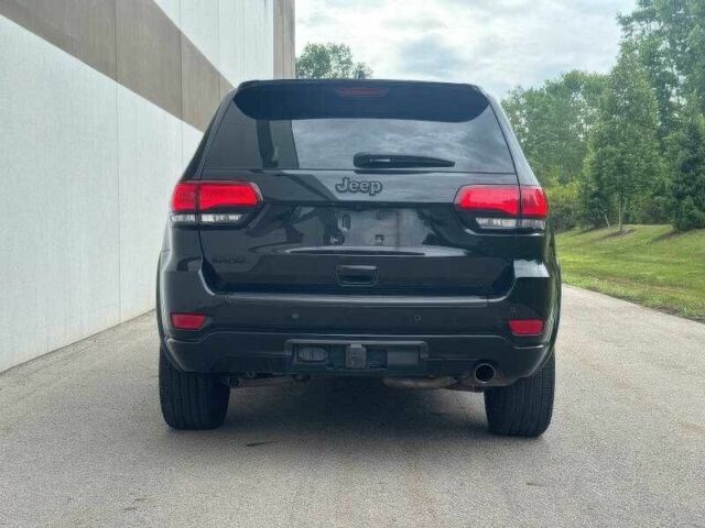 Черный Джип Гранд Чероки, объемом двигателя 3.6 л и пробегом 43 тыс. км за 14000 $, фото 5 на Automoto.ua