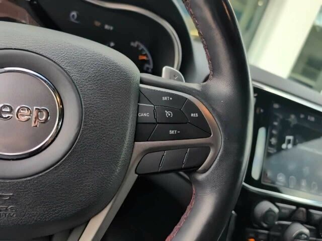 Чорний Джип Grand Cherokee, об'ємом двигуна 3.6 л та пробігом 39 тис. км за 16000 $, фото 9 на Automoto.ua