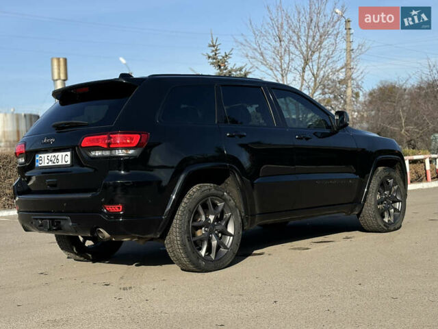 Джип Гранд Чероки 2020 в Полтаве на Automoto.ua Черный Джип Гранд Чероки, объемом двигателя 3.61 л и пробегом 73 тыс. км за 29000 $, фото 5 на Automoto.ua