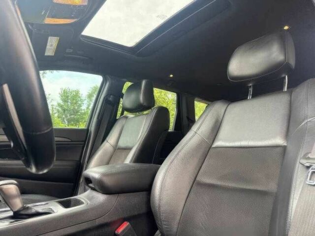 Черный Джип Гранд Чероки, объемом двигателя 3.6 л и пробегом 43 тыс. км за 14000 $, фото 8 на Automoto.ua