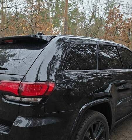 Черный Джип Гранд Чероки, объемом двигателя 3.6 л и пробегом 146 тыс. км за 27200 $, фото 4 на Automoto.ua