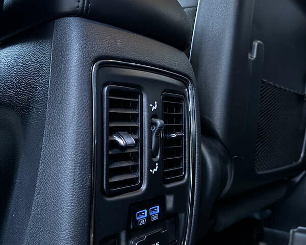 Черный Джип Гранд Чероки, объемом двигателя 3.6 л и пробегом 89 тыс. км за 35000 $, фото 10 на Automoto.ua