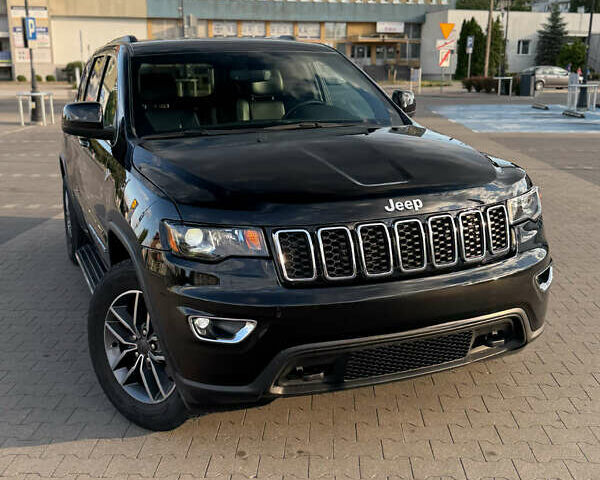 Джип Гранд Чероки 2020 в Тернополе на Automoto.ua Черный Джип Гранд Чероки, объемом двигателя 3.6 л и пробегом 40 тыс. км за 30500 $, фото 1 на Automoto.ua