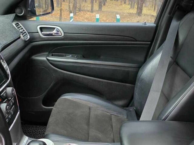 Черный Джип Гранд Чероки, объемом двигателя 3.6 л и пробегом 146 тыс. км за 27200 $, фото 8 на Automoto.ua