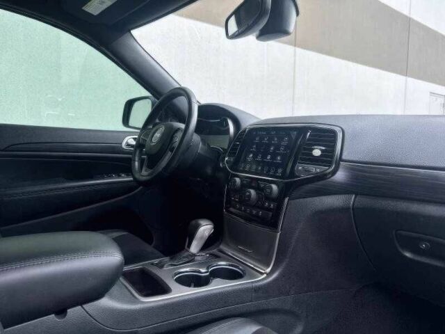 Черный Джип Гранд Чероки, объемом двигателя 3.6 л и пробегом 43 тыс. км за 14000 $, фото 14 на Automoto.ua