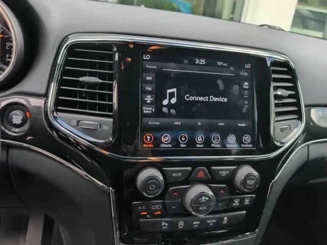 Чорний Джип Grand Cherokee, об'ємом двигуна 3.6 л та пробігом 39 тис. км за 16000 $, фото 8 на Automoto.ua