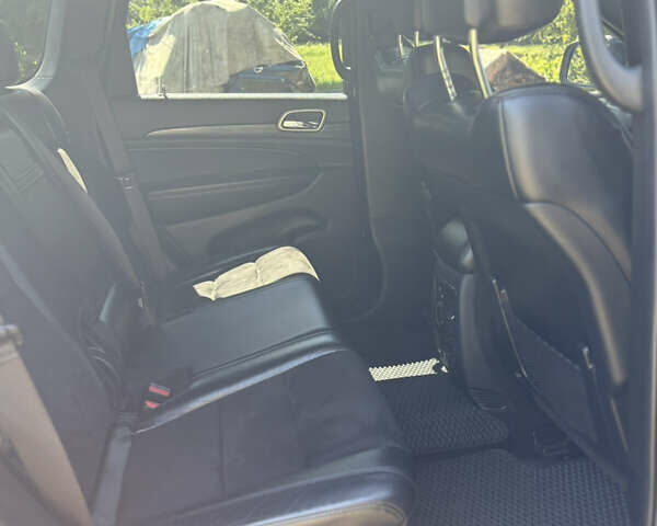 Черный Джип Гранд Чероки, объемом двигателя 3.6 л и пробегом 175 тыс. км за 25500 $, фото 10 на Automoto.ua