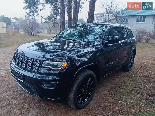 Черный Джип Гранд Чероки, объемом двигателя 3.6 л и пробегом 131 тыс. км за 24500 $, фото 5 на Automoto.ua