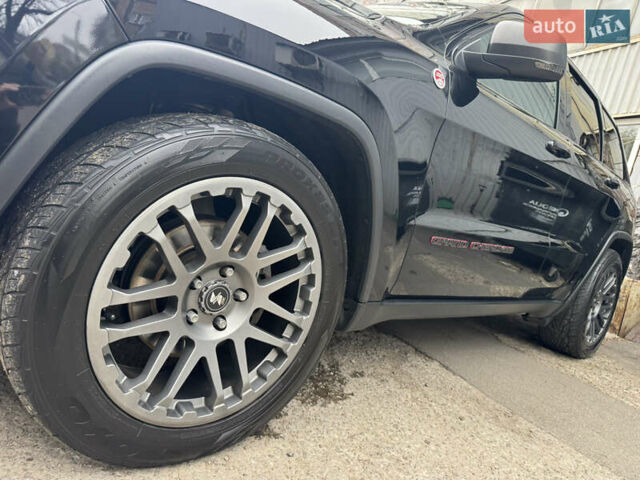 Чорний Джип Grand Cherokee, об'ємом двигуна 3.6 л та пробігом 111 тис. км за 26800 $, фото 18 на Automoto.ua
