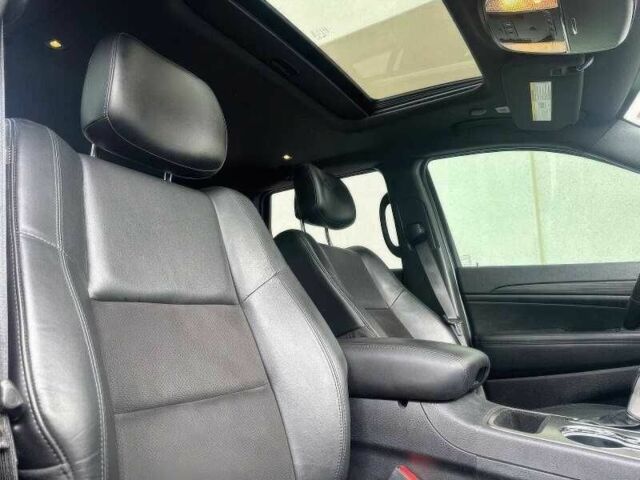 Черный Джип Гранд Чероки, объемом двигателя 3.6 л и пробегом 43 тыс. км за 14000 $, фото 13 на Automoto.ua