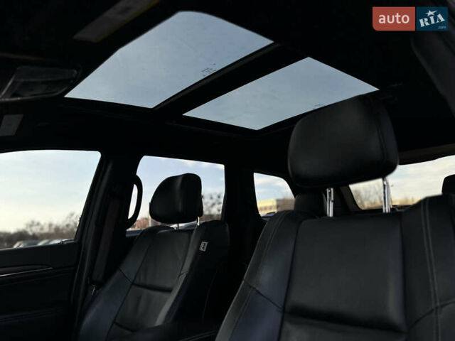Джип Гранд Чероки 2020 в Полтаве на Automoto.ua Черный Джип Гранд Чероки, объемом двигателя 3.61 л и пробегом 73 тыс. км за 29000 $, фото 21 на Automoto.ua