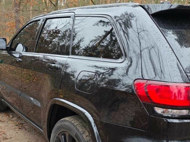 Черный Джип Гранд Чероки, объемом двигателя 3.6 л и пробегом 146 тыс. км за 27200 $, фото 2 на Automoto.ua