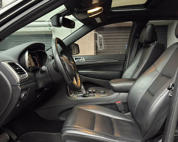 Черный Джип Гранд Чероки, объемом двигателя 3.6 л и пробегом 89 тыс. км за 35000 $, фото 14 на Automoto.ua