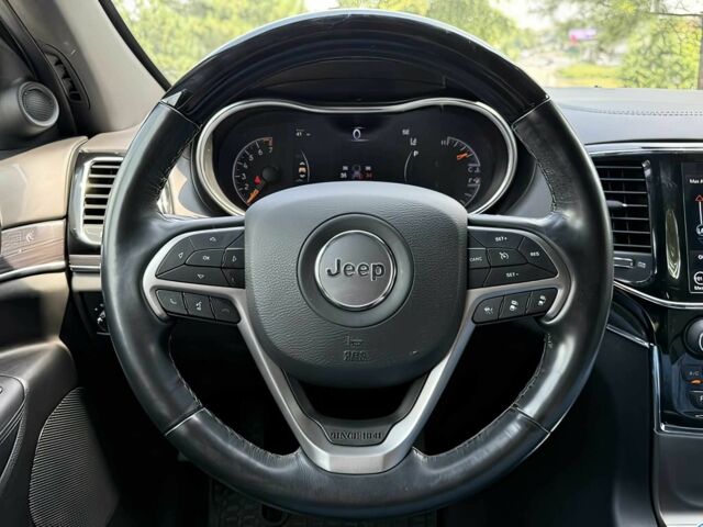 Черный Джип Гранд Чероки, объемом двигателя 3.6 л и пробегом 14 тыс. км за 13000 $, фото 9 на Automoto.ua