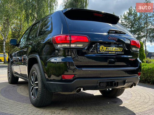 Джип Гранд Чероки 2021 в Львове на Automoto.ua Черный Джип Гранд Чероки, объемом двигателя 3.6 л и пробегом 103 тыс. км за 26400 $, фото 4 на Automoto.ua