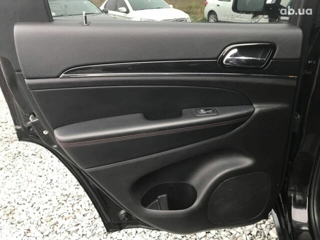 Черный Джип Гранд Чероки, объемом двигателя 3.6 л и пробегом 106 тыс. км за 25990 $, фото 9 на Automoto.ua