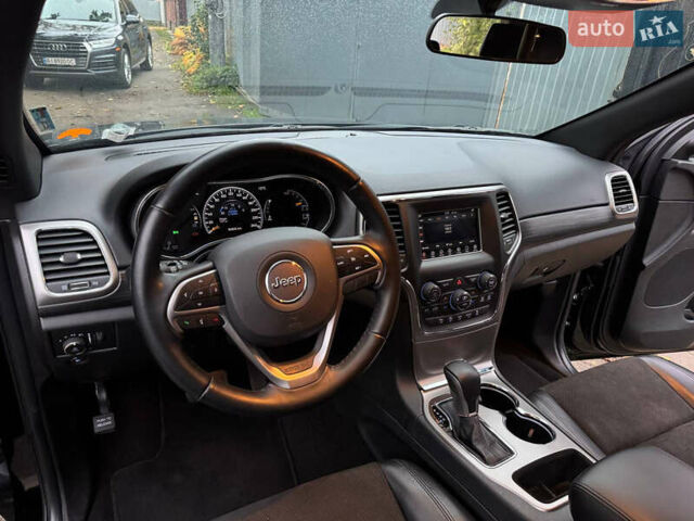 Джип Гранд Чероки 2021 в Киеве на Automoto.ua Черный Джип Гранд Чероки, объемом двигателя 3.6 л и пробегом 80 тыс. км за 21900 $, фото 57 на Automoto.ua