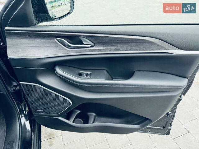 Черный Джип Гранд Чероки, объемом двигателя 3.6 л и пробегом 69 тыс. км за 47700 $, фото 6 на Automoto.ua