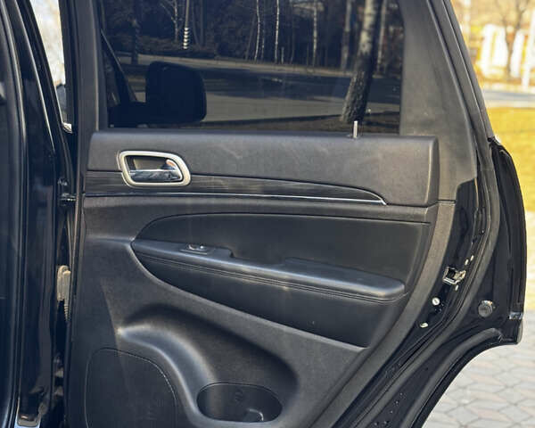 Черный Джип Гранд Чероки, объемом двигателя 3.6 л и пробегом 95 тыс. км за 25500 $, фото 32 на Automoto.ua