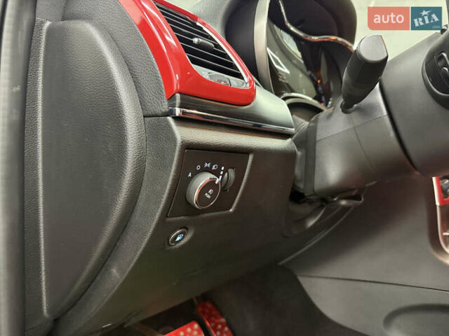 Черный Джип Гранд Чероки, объемом двигателя 3.6 л и пробегом 135 тыс. км за 25900 $, фото 13 на Automoto.ua