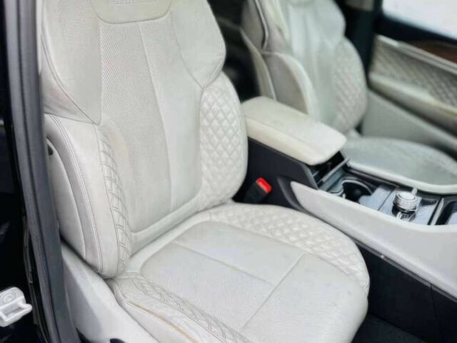 Черный Джип Гранд Чероки, объемом двигателя 3.6 л и пробегом 21 тыс. км за 19200 $, фото 7 на Automoto.ua