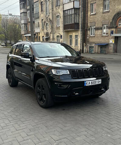 Черный Джип Гранд Чероки, объемом двигателя 2.99 л и пробегом 72 тыс. км за 38000 $, фото 1 на Automoto.ua