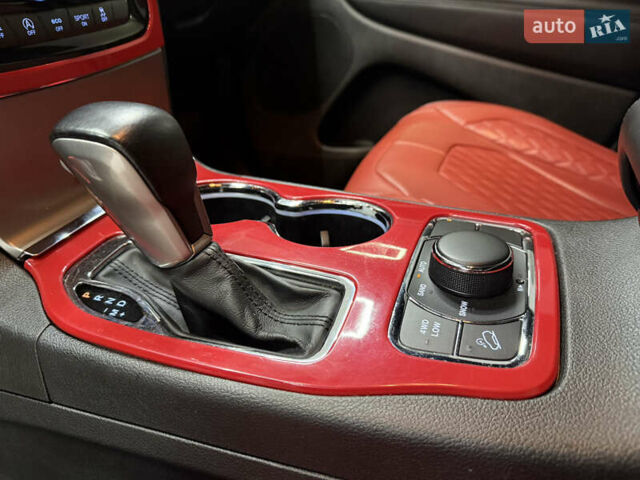 Черный Джип Гранд Чероки, объемом двигателя 3.6 л и пробегом 135 тыс. км за 25900 $, фото 10 на Automoto.ua