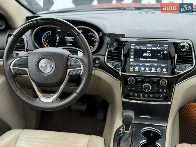 Черный Джип Гранд Чероки, объемом двигателя 2.99 л и пробегом 75 тыс. км за 36900 $, фото 10 на Automoto.ua