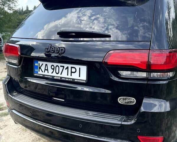 Джип Гранд Чероки 2021 в Киеве на Automoto.ua Черный Джип Гранд Чероки, объемом двигателя 3.6 л и пробегом 27 тыс. км за 26200 $, фото 1 на Automoto.ua