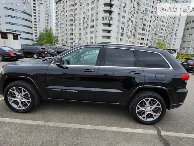 Чорний Джип Grand Cherokee, об'ємом двигуна 2.99 л та пробігом 8 тис. км за 61000 $, фото 11 на Automoto.ua