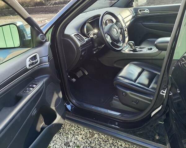 Черный Джип Гранд Чероки, объемом двигателя 3.6 л и пробегом 48 тыс. км за 29000 $, фото 18 на Automoto.ua