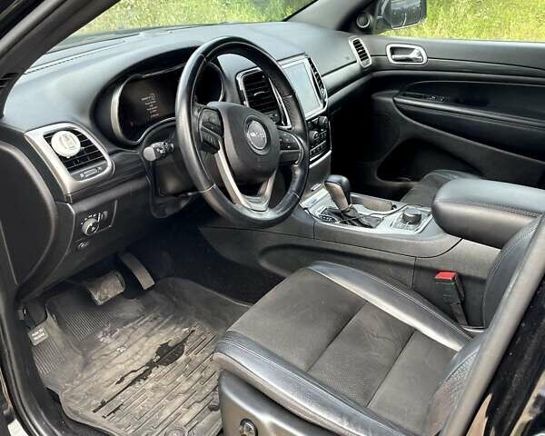 Джип Гранд Чероки 2021 в Киеве на Automoto.ua Черный Джип Гранд Чероки, объемом двигателя 3.6 л и пробегом 27 тыс. км за 26200 $, фото 38 на Automoto.ua