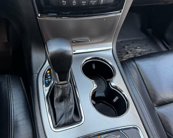 Черный Джип Гранд Чероки, объемом двигателя 3.6 л и пробегом 95 тыс. км за 25500 $, фото 25 на Automoto.ua