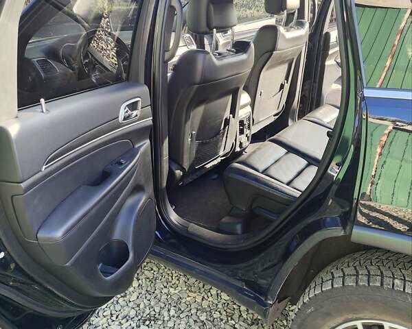 Черный Джип Гранд Чероки, объемом двигателя 3.6 л и пробегом 48 тыс. км за 29000 $, фото 22 на Automoto.ua