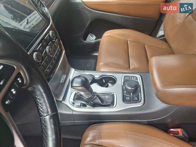 Чорний Джип Grand Cherokee, об'ємом двигуна 2.99 л та пробігом 82 тис. км за 41800 $, фото 22 на Automoto.ua