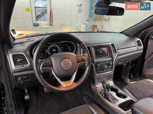 Джип Гранд Чероки 2021 в Киеве на Automoto.ua Черный Джип Гранд Чероки, объемом двигателя 3.6 л и пробегом 80 тыс. км за 21900 $, фото 18 на Automoto.ua
