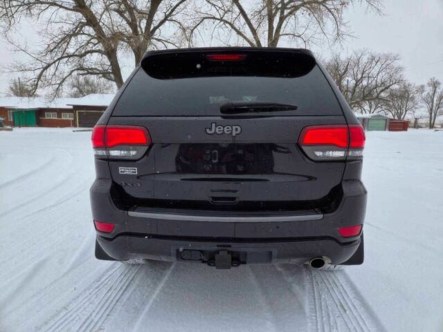 Черный Джип Гранд Чероки, объемом двигателя 3.6 л и пробегом 25 тыс. км за 10000 $, фото 5 на Automoto.ua