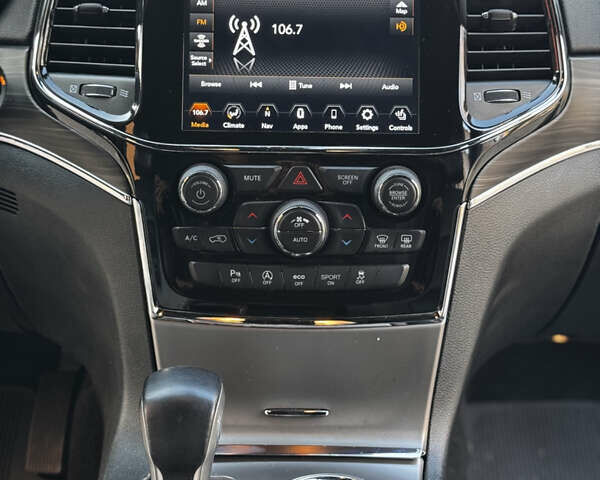 Черный Джип Гранд Чероки, объемом двигателя 3.6 л и пробегом 95 тыс. км за 25500 $, фото 21 на Automoto.ua