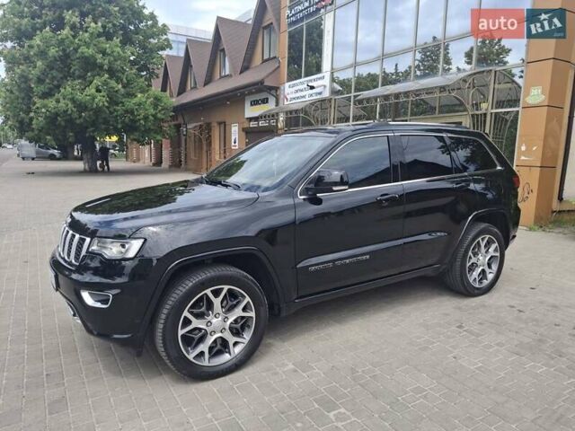 Чорний Джип Grand Cherokee, об'ємом двигуна 2.99 л та пробігом 82 тис. км за 41800 $, фото 32 на Automoto.ua