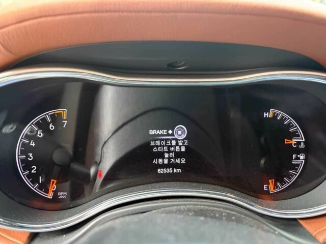 Черный Джип Гранд Чероки, объемом двигателя 3.6 л и пробегом 62 тыс. км за 22600 $, фото 5 на Automoto.ua