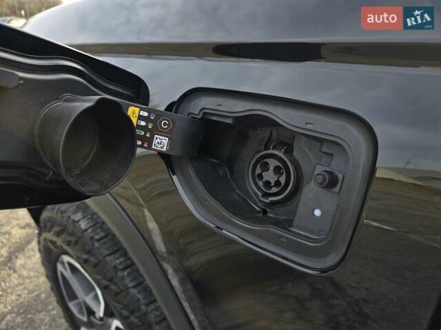 Черный Джип Гранд Чероки, объемом двигателя 2 л и пробегом 53 тыс. км за 59000 $, фото 25 на Automoto.ua