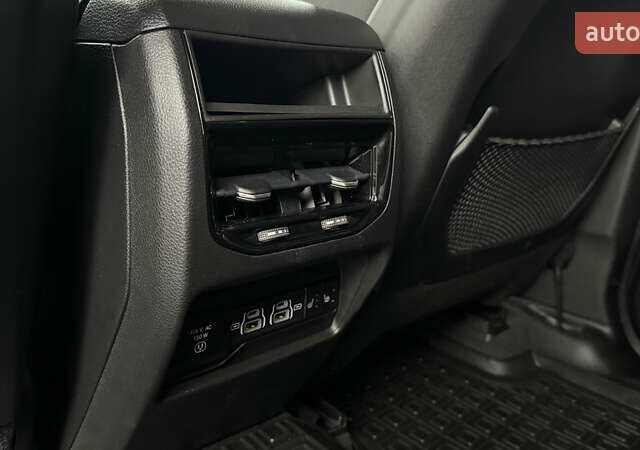 Джип Гранд Чероки 2022 в Чернигове на Automoto.ua Черный Джип Гранд Чероки, объемом двигателя 3.6 л и пробегом 25 тыс. км за 41500 $, фото 13 на Automoto.ua