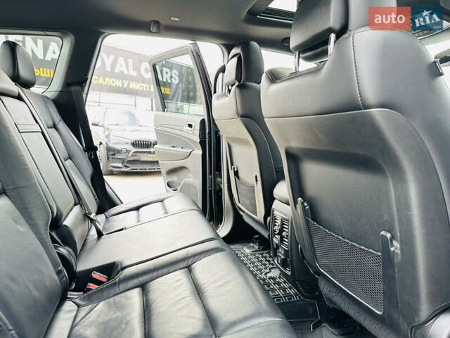 Черный Джип Гранд Чероки, объемом двигателя 3.6 л и пробегом 109 тыс. км за 27500 $, фото 18 на Automoto.ua