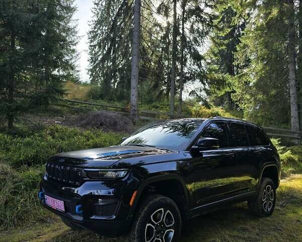 Черный Джип Гранд Чероки, объемом двигателя 2 л и пробегом 53 тыс. км за 59000 $, фото 39 на Automoto.ua