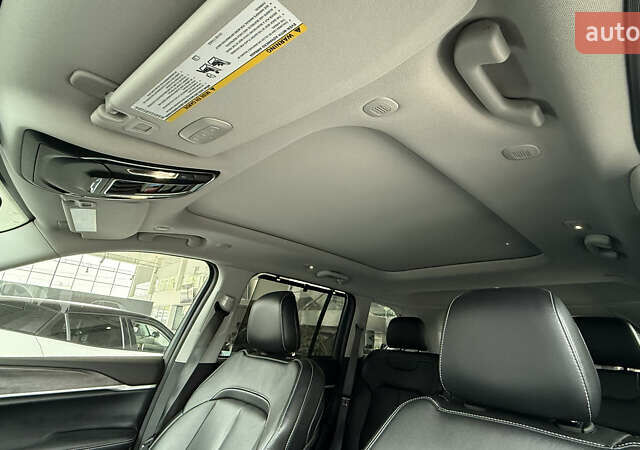 Джип Гранд Чероки 2022 в Чернигове на Automoto.ua Черный Джип Гранд Чероки, объемом двигателя 3.6 л и пробегом 25 тыс. км за 41500 $, фото 6 на Automoto.ua