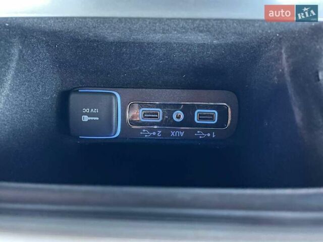 Черный Джип Гранд Чероки, объемом двигателя 3.6 л и пробегом 100 тыс. км за 23500 $, фото 13 на Automoto.ua